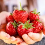 Conteneur de fraises à Paris